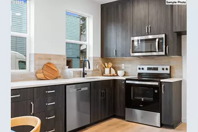 483 NE 72nd Ave #3, Portland, OR 97213 - Photo 6