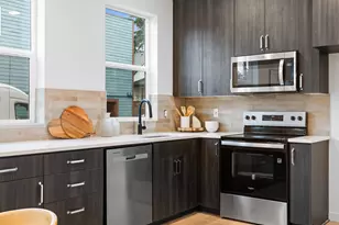 483 NE 72nd Ave., Portland, OR 97213 - Photo 6