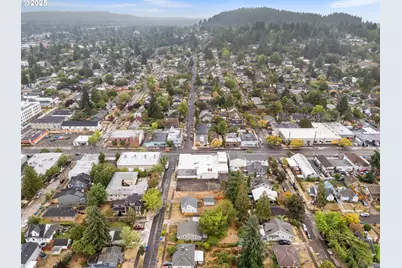 483 NE 72nd Ave #3, Portland, OR 97213 - Photo 18