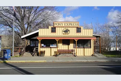 145 E Franklin Ave, Dayville, OR 97825 - Photo 1