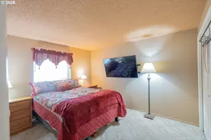 5209 G St, Springfield, OR 97478 - Photo 12