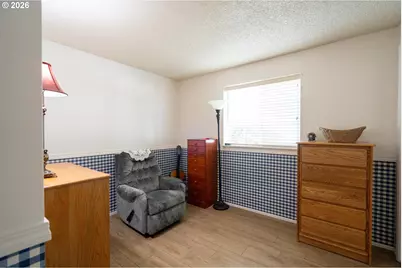 5209 G St, Springfield, OR 97478 - Photo 16