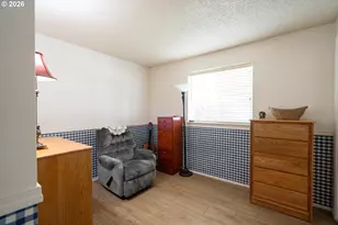 5209 G St, Springfield, OR 97478 - Photo 16