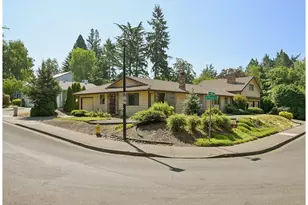 8050 SW 103rd Ave, Beaverton, OR 97008 - Photo 2