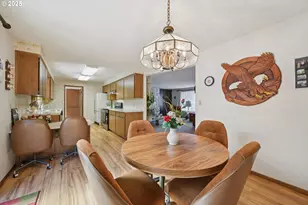 8050 SW 103rd Ave, Beaverton, OR 97008 - Photo 6