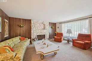 8050 SW 103rd Ave, Beaverton, OR 97008 - Photo 4