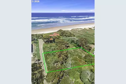 121 NW Texas St, Yachats, OR 97498 - Photo 1