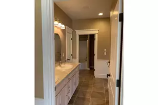 20420 SW Leonardo Ln, Beaverton, OR 97007 - Photo 32