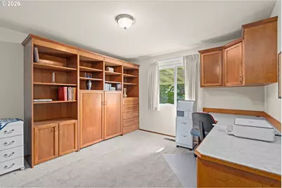 2210 NE 156th Ave, Portland, OR 97230 - Photo 14