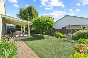 2210 NE 156th Ave, Portland, OR 97230 - Photo 20