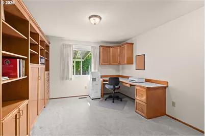 2210 NE 156th Ave, Portland, OR 97230 - Photo 16