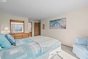 2210 NE 156th Ave, Portland, OR 97230 - Photo 18