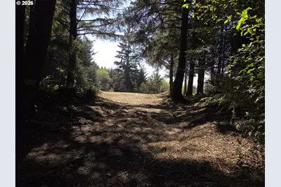 Hammond Ln #9, Gold Beach, OR 97444 - Photo 6