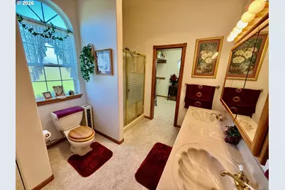 221 Foster Ln, Roseburg, OR 97470 - Photo 22