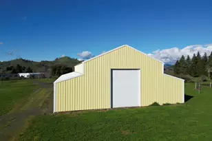 221 Foster Ln, Roseburg, OR 97470 - Photo 32