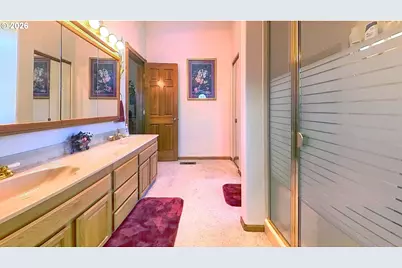 221 Foster Ln, Roseburg, OR 97470 - Photo 22