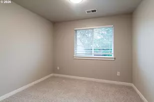 2917 Fruit Valley Rd, Vancouver, WA 98660 - Photo 14