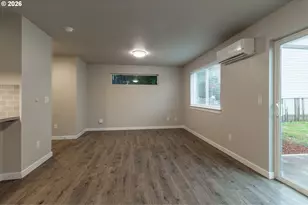 2917 Fruit Valley Rd, Vancouver, WA 98660 - Photo 2