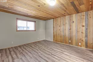 691 SE Jetty Ave, Lincoln City, OR 97367 - Photo 12