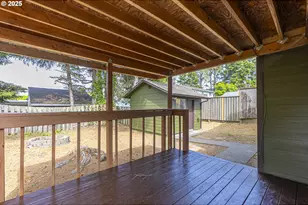 691 SE Jetty Ave, Lincoln City, OR 97367 - Photo 22