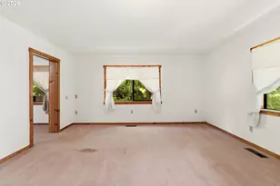 99104 Lone Pine Ln, Myrtle Point, OR 97458 - Photo 26