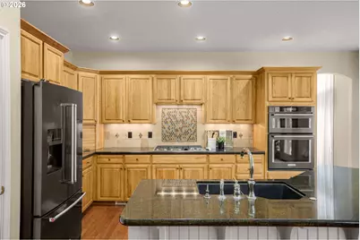 3186 NE 12th Ave, Hillsboro, OR 97124 - Photo 12