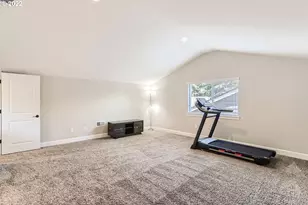 7890 NW Crossvine St, Portland, OR 97229 - Photo 24