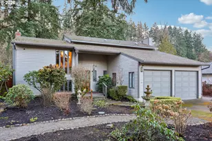 928 Barger St, Silverton, OR 97381 - Photo 2