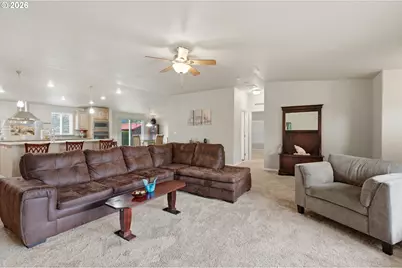 1282 E 3rd St #59, Lafayette, OR 97127 - Photo 10