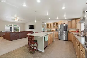 1282 E 3rd St, Lafayette, OR 97127 - Photo 12