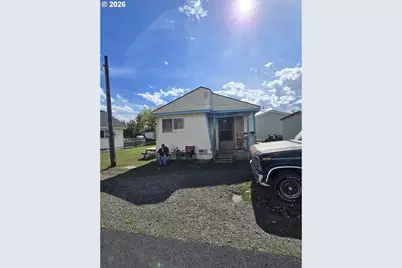 505 W 8th St, Wallowa, OR 97885 - Photo 2