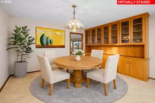 2013 NE 158th Pl, Portland, OR 97230 - Photo 6