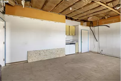 940 Greenwood St, Junction City, OR 97448 - Photo 12