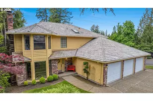 6401 SW Dolph Dr, Portland, OR 97219 - Photo 2