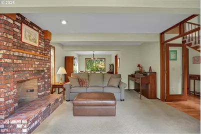 6401 SW Dolph Dr, Portland, OR 97219 - Photo 14