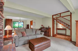 6401 SW Dolph Dr, Portland, OR 97219 - Photo 12