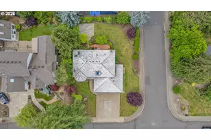 6401 SW Dolph Dr, Portland, OR 97219 - Photo 6