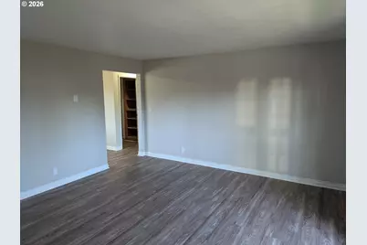 1207 D St, Salem, OR 97301 - Photo 6