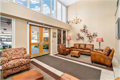 45 Eagle Crest Dr #514, Lake Oswego, OR 97035 - Photo 2