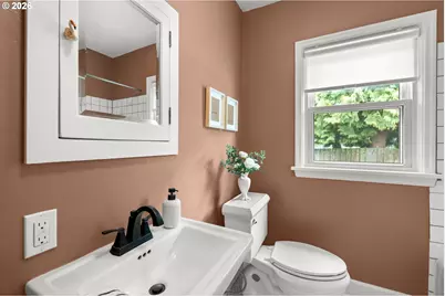 5615 NE 14th Ave, Portland, OR 97211 - Photo 12