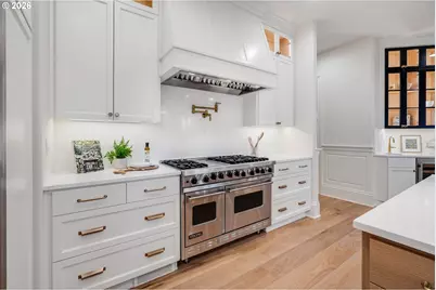 2147 Glenmorrie Ln, Lake Oswego, OR 97034 - Photo 10