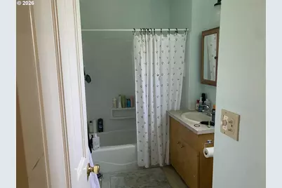 1273 Patterson Aly, Eugene, OR 97401 - Photo 6