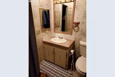 1475 Green Acres Rd #83, Eugene, OR 97408 - Photo 12