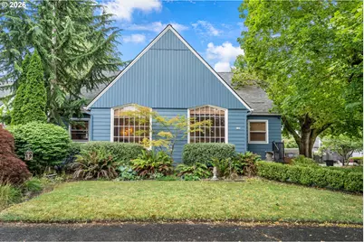 125 W 37th St, Vancouver, WA 98660 - Photo 2