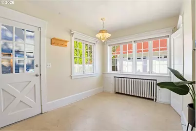 6908 SW 33rd Pl, Portland, OR 97219 - Photo 14