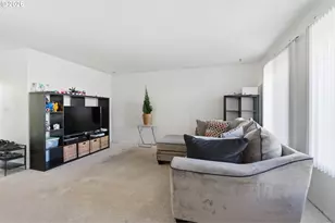 5643 SE Sierra St, Hillsboro, OR 97123 - Photo 6