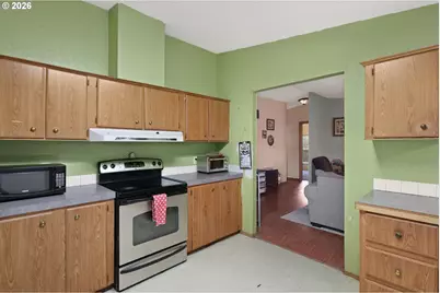 114 Shannon Ln, Chehalis, WA 98532 - Photo 10