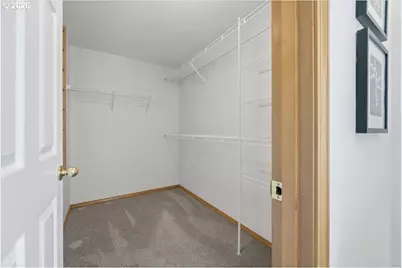 7861 SE Springwater Dr, Portland, OR 97206 - Photo 26