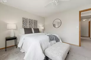 7861 SE Springwater Dr, Portland, OR 97206 - Photo 24