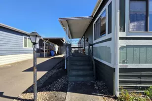 1200 E Central Ave, Sutherlin, OR 97479 - Photo 4